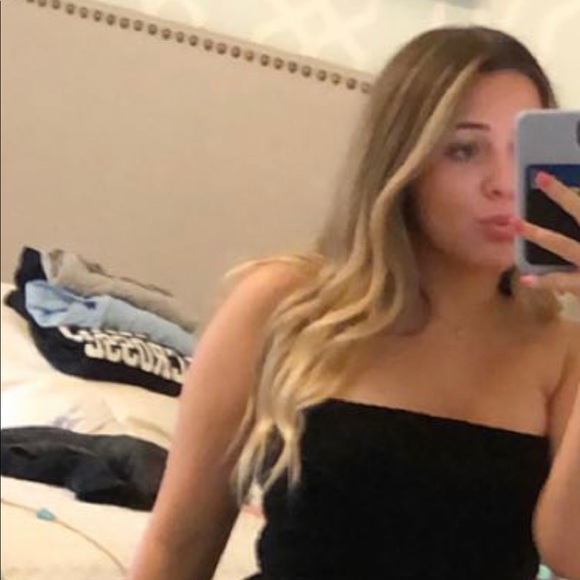 Meet your Posher, Elissa - Picture 3 of 4